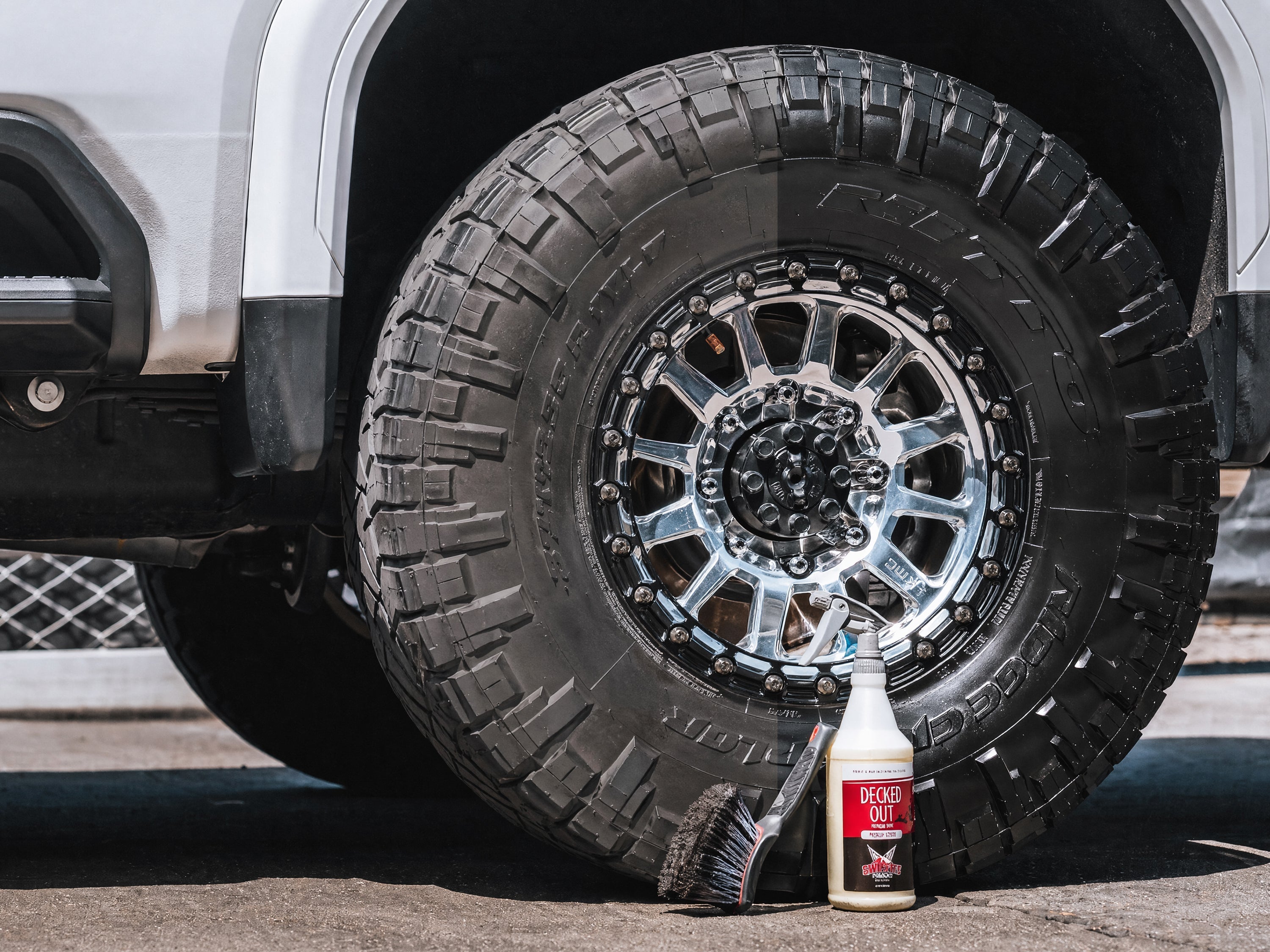 How to Apply Tire Dressing to Truck and Off-Road Tires