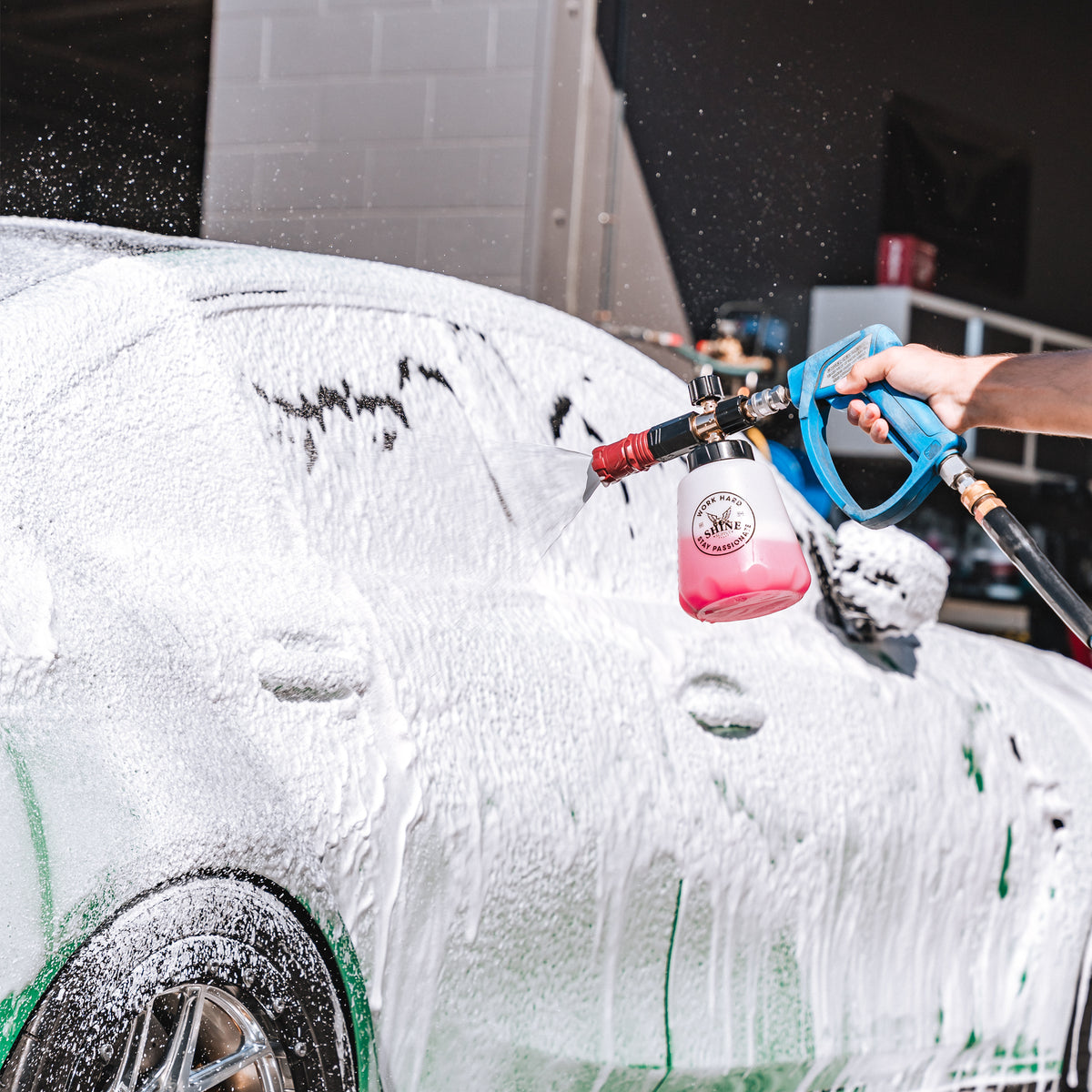 The Foam Thrower w/ Free Soap - Foam Cannon