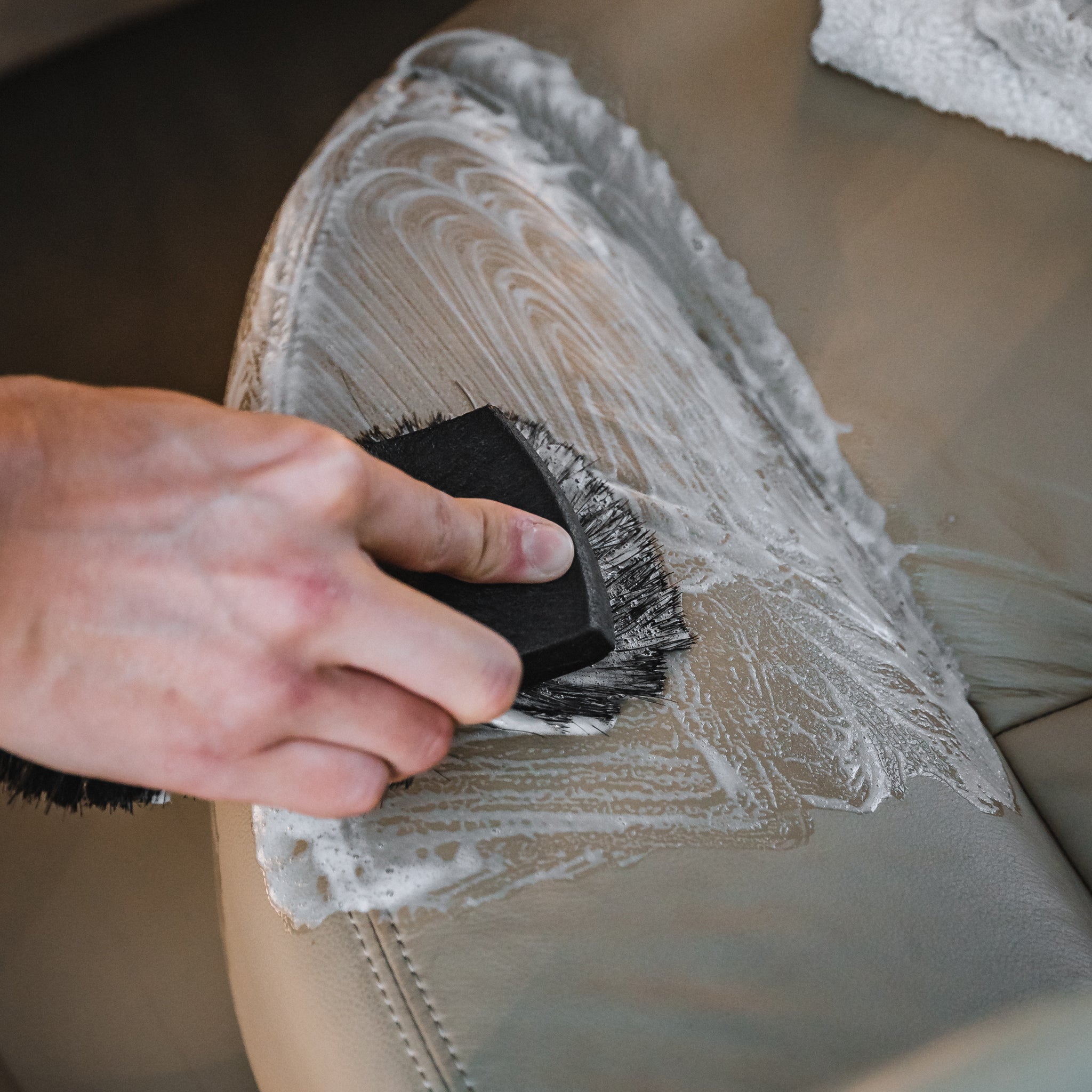 Leather & Interior Cleaner - Gallon