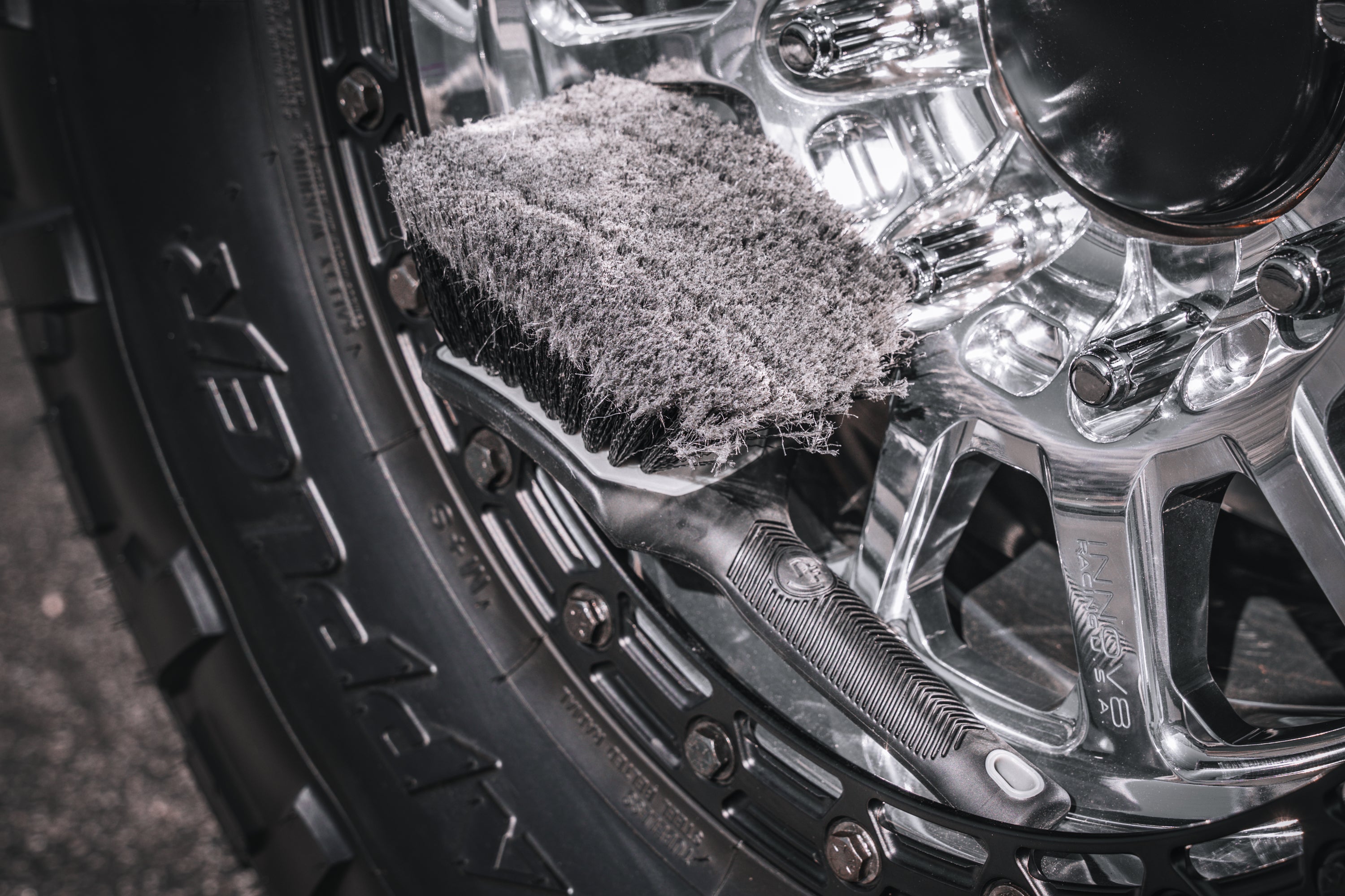 Detail Factory Pro-Grip Wheel Face Brush