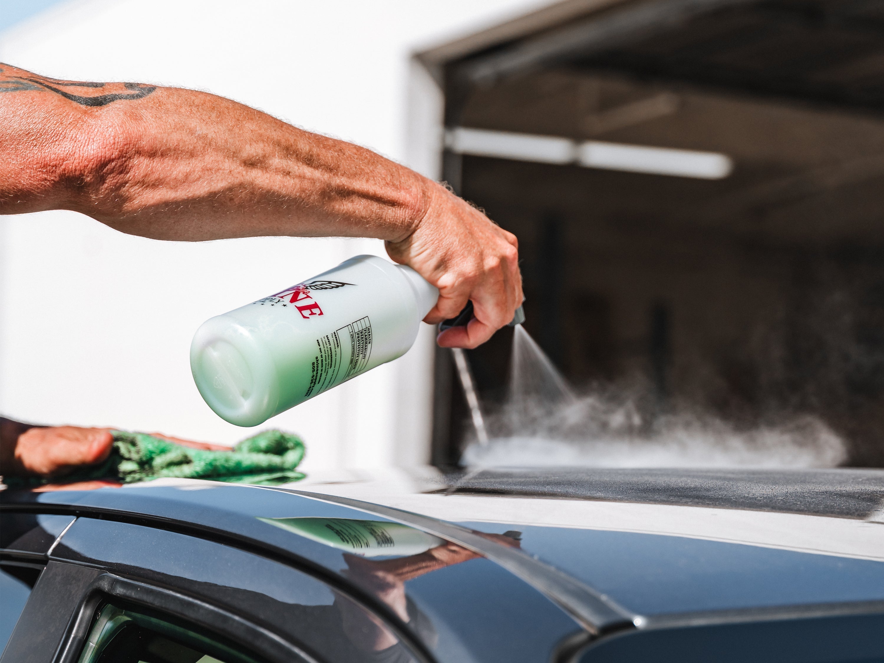 How to wash your car without water