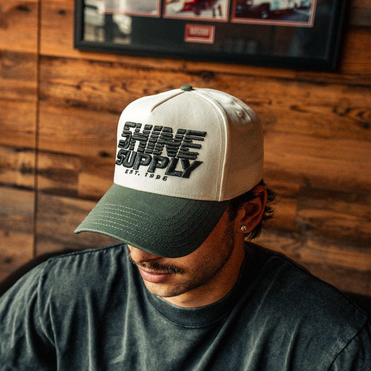 "Green Flag" - Snapback - Cream/Green