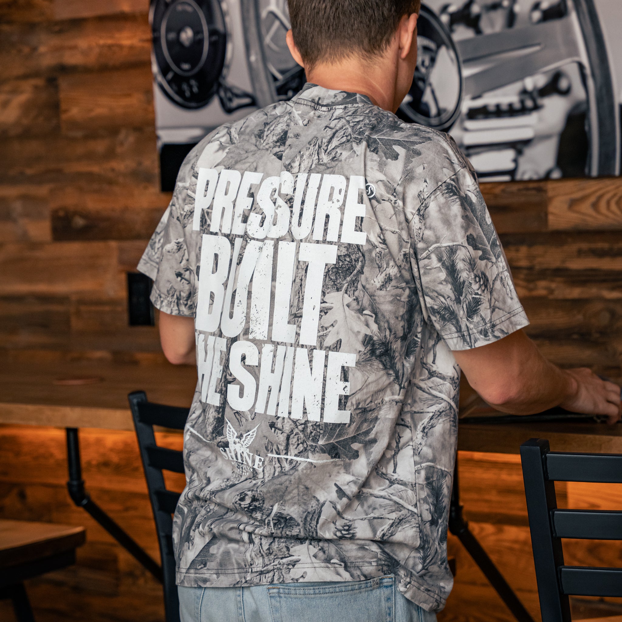 Pressure Built Tee - Snow Camo